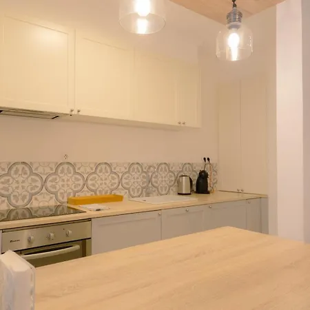 2br With Large Private Terrace | By Airnest * Lisbon
